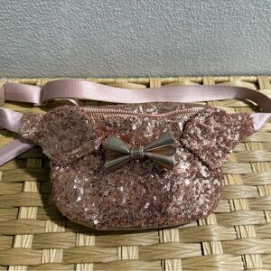 Loungefly X Disney Rose gold Sequin Minnie Bow Fanny pack